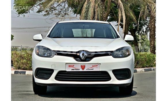 Acheter Import Voiture Renault Fluence Blanc à Import - Dubai, Namibie Acheter Import Voiture Renault Fluence Blanc à Import - Dubai, Namibie