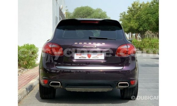 Acheter Import Voiture Porsche Cayenne Autre à Import - Dubai, Namibie Acheter Import Voiture Porsche Cayenne Autre à Import - Dubai, Namibie