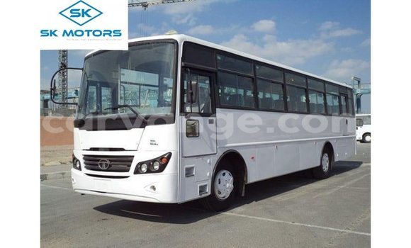 Buy Import Tata Xenon White Car in Import - Dubai in Namibia