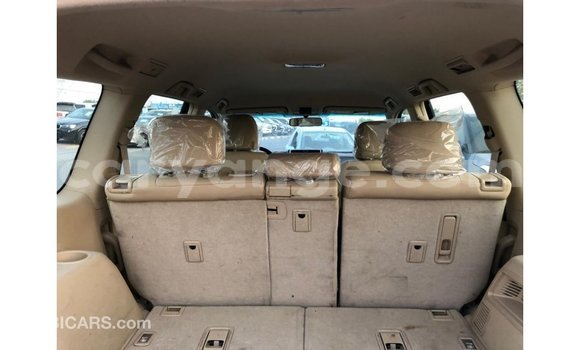 Acheter Import Voiture Toyota Prado Blanc à Import - Dubai, Namibie Acheter Import Voiture Toyota Prado Blanc à Import - Dubai, Namibie