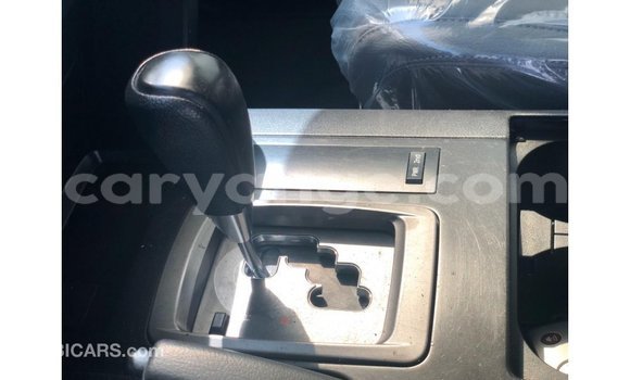 Acheter Import Voiture Toyota Land Cruiser Blanc à Import - Dubai, Namibie Acheter Import Voiture Toyota Land Cruiser Blanc à Import - Dubai, Namibie