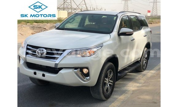 Buy Import Toyota Fortuner White Car in Import - Dubai in Namibia