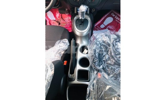 Acheter Import Voiture Nissan Juke Rouge à Import - Dubai, Namibie Acheter Import Voiture Nissan Juke Rouge à Import - Dubai, Namibie