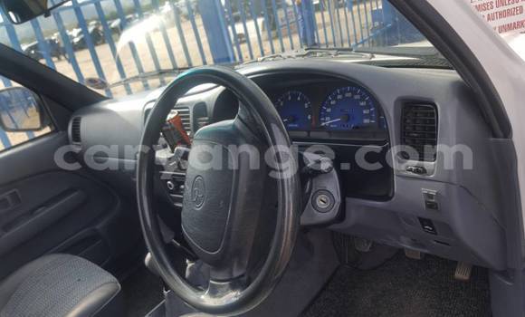 Buy Used Toyota 4Runner White Car in Windhoek in Namibia Buy Used Toyota 4Runner White Car in Windhoek in Namibia