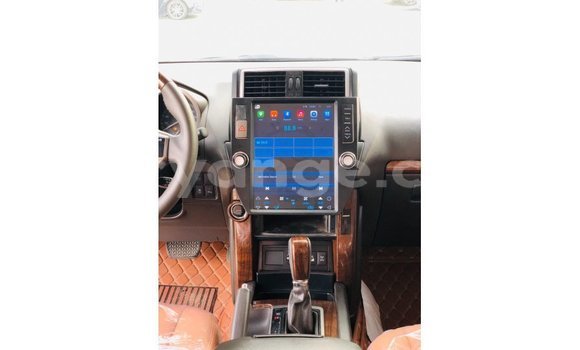 Acheter Import Voiture Toyota Prado Noir à Import - Dubai, Namibie Acheter Import Voiture Toyota Prado Noir à Import - Dubai, Namibie