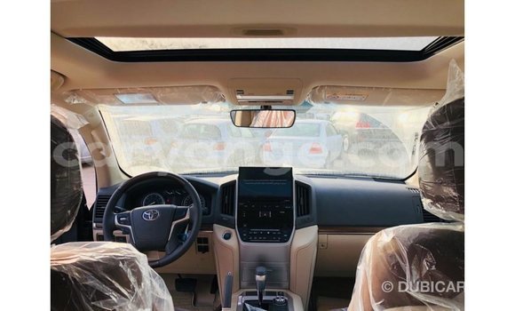 Acheter Import Voiture Toyota Land Cruiser Noir à Import - Dubai, Namibie Acheter Import Voiture Toyota Land Cruiser Noir à Import - Dubai, Namibie