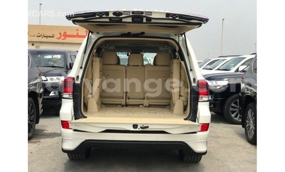 Buy Import Toyota Land Cruiser White Car in Import - Dubai in Namibia Buy Import Toyota Land Cruiser White Car in Import - Dubai in Namibia