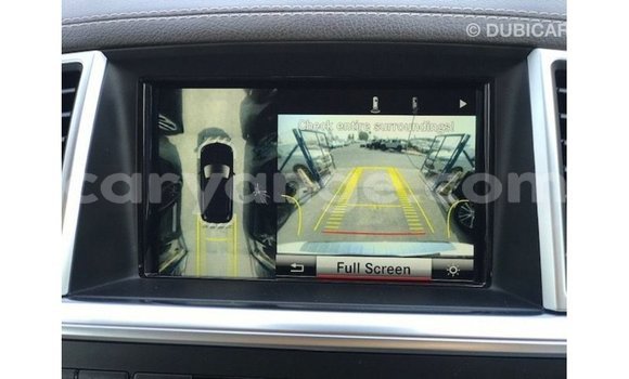 Acheter Import Voiture Mercedes-Benz 190 Blanc à Import - Dubai, Namibie Acheter Import Voiture Mercedes-Benz 190 Blanc à Import - Dubai, Namibie