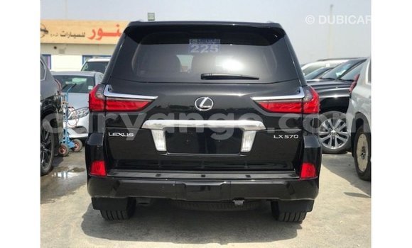 Acheter Import Voiture Lexus LX Noir à Import - Dubai, Namibie Acheter Import Voiture Lexus LX Noir à Import - Dubai, Namibie