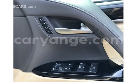 Acheter Import Voiture Lexus LX Noir à Import - Dubai, Namibie Acheter Import Voiture Lexus LX Noir à Import - Dubai, Namibie