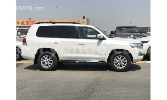 Buy Import Toyota Land Cruiser White Car in Import - Dubai in Namibia Buy Import Toyota Land Cruiser White Car in Import - Dubai in Namibia