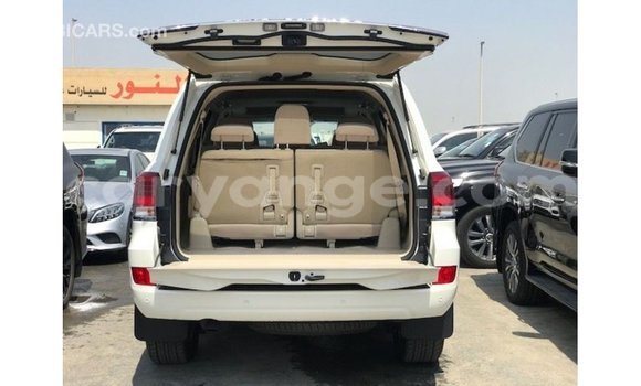 Buy Import Toyota Land Cruiser White Car in Import - Dubai in Namibia Buy Import Toyota Land Cruiser White Car in Import - Dubai in Namibia