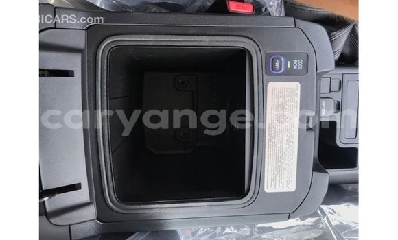 Acheter Import Voiture Toyota Prado Noir à Import - Dubai, Namibie Acheter Import Voiture Toyota Prado Noir à Import - Dubai, Namibie