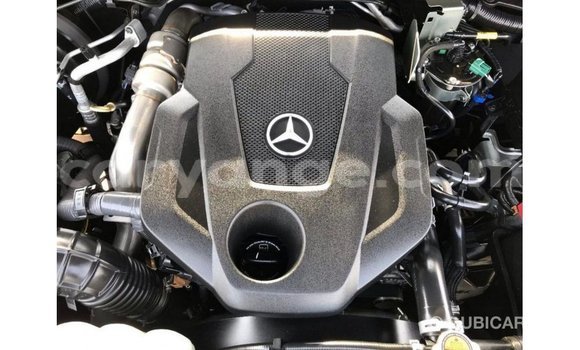 Acheter Import Voiture Mercedes-Benz 250 Noir à Import - Dubai, Namibie Acheter Import Voiture Mercedes-Benz 250 Noir à Import - Dubai, Namibie