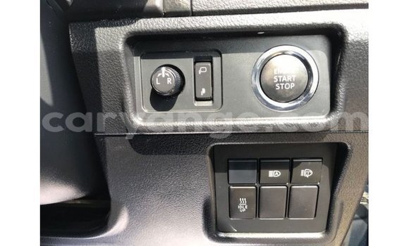 Acheter Import Voiture Toyota Prado Bleu à Import - Dubai, Namibie Acheter Import Voiture Toyota Prado Bleu à Import - Dubai, Namibie