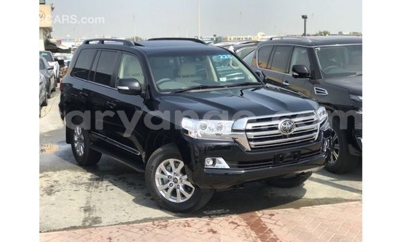 Acheter Import Voiture Toyota Land Cruiser Noir à Import - Dubai, Namibie Acheter Import Voiture Toyota Land Cruiser Noir à Import - Dubai, Namibie