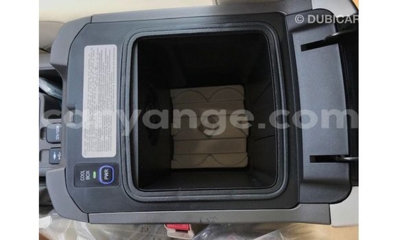 Acheter Import Voiture Toyota Prado Rouge à Import - Dubai, Namibie Acheter Import Voiture Toyota Prado Rouge à Import - Dubai, Namibie