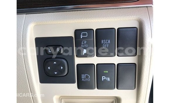 Acheter Import Voiture Toyota Land Cruiser Noir à Import - Dubai, Namibie Acheter Import Voiture Toyota Land Cruiser Noir à Import - Dubai, Namibie