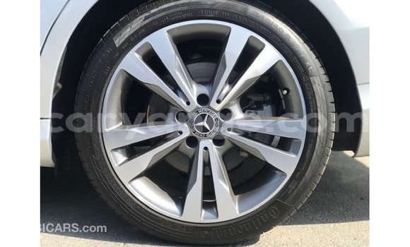 Acheter Import Voiture Mercedes-Benz 200 Autre à Import - Dubai, Namibie Acheter Import Voiture Mercedes-Benz 200 Autre à Import - Dubai, Namibie