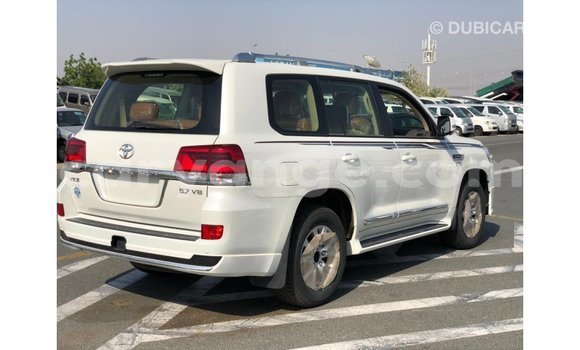 Buy Import Toyota Land Cruiser White Car in Import - Dubai in Namibia Buy Import Toyota Land Cruiser White Car in Import - Dubai in Namibia