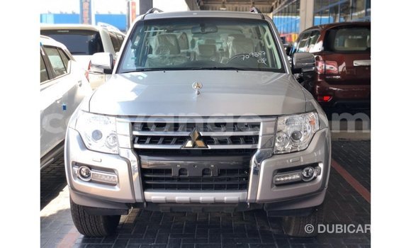 Acheter Import Voiture Mitsubishi Pajero Autre à Import - Dubai, Namibie Acheter Import Voiture Mitsubishi Pajero Autre à Import - Dubai, Namibie