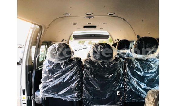 Acheter Import Voiture Foton Tunland Blanc à Import - Dubai, Namibie Acheter Import Voiture Foton Tunland Blanc à Import - Dubai, Namibie