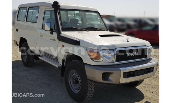Buy Import Toyota Land Cruiser White Car in Import - Dubai in Namibia Buy Import Toyota Land Cruiser White Car in Import - Dubai in Namibia
