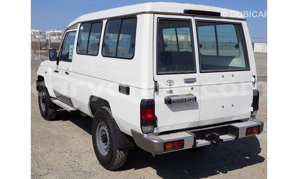 Buy Import Toyota Land Cruiser White Car in Import - Dubai in Namibia Buy Import Toyota Land Cruiser White Car in Import - Dubai in Namibia