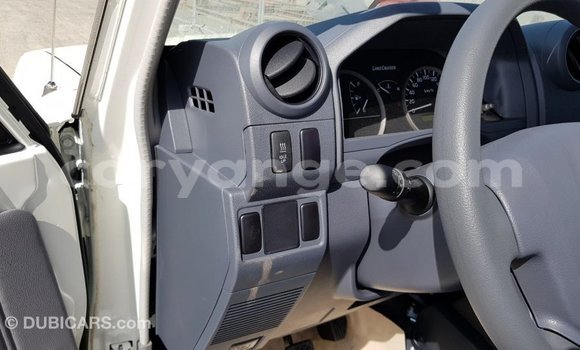 Buy Import Toyota Land Cruiser White Car in Import - Dubai in Namibia Buy Import Toyota Land Cruiser White Car in Import - Dubai in Namibia