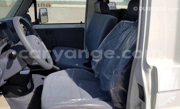 Buy Import Toyota Land Cruiser White Car in Import - Dubai in Namibia Buy Import Toyota Land Cruiser White Car in Import - Dubai in Namibia