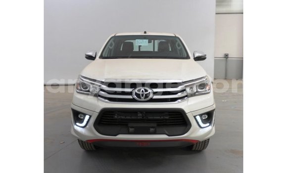 Buy Import Toyota Hilux White Car in Import - Dubai in Namibia