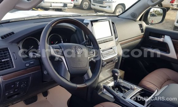 Buy Import Toyota Land Cruiser Black Car in Import - Dubai in Namibia Buy Import Toyota Land Cruiser Black Car in Import - Dubai in Namibia