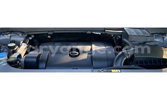 Acheter Import Voiture Land Rover Defender Autre à Import - Dubai, Namibie Acheter Import Voiture Land Rover Defender Autre à Import - Dubai, Namibie