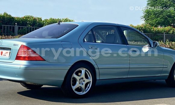 Acheter Import Voiture Mercedes-Benz 200 Bleu à Import - Dubai, Namibie Acheter Import Voiture Mercedes-Benz 200 Bleu à Import - Dubai, Namibie