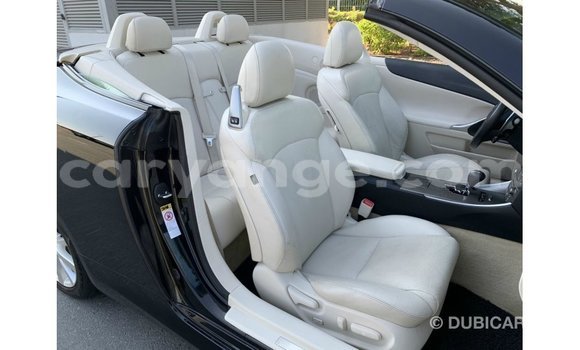 Acheter Import Voiture Lexus IS Noir à Import - Dubai, Namibie Acheter Import Voiture Lexus IS Noir à Import - Dubai, Namibie