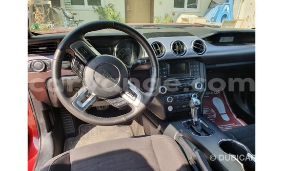 Acheter Import Voiture Ford Mustang Rouge à Import - Dubai, Namibie Acheter Import Voiture Ford Mustang Rouge à Import - Dubai, Namibie