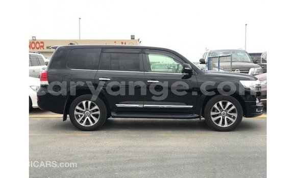 Buy Import Toyota Land Cruiser Black Car in Import - Dubai in Namibia Buy Import Toyota Land Cruiser Black Car in Import - Dubai in Namibia