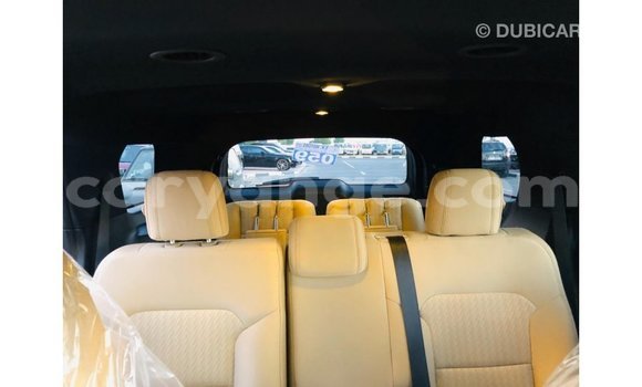 Acheter Import Voiture Ford Explorer Rouge à Import - Dubai, Namibie Acheter Import Voiture Ford Explorer Rouge à Import - Dubai, Namibie