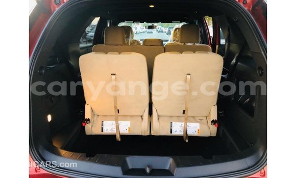 Acheter Import Voiture Ford Explorer Rouge à Import - Dubai, Namibie Acheter Import Voiture Ford Explorer Rouge à Import - Dubai, Namibie