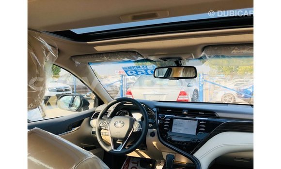 Acheter Import Voiture Toyota Camry Noir à Import - Dubai, Namibie Acheter Import Voiture Toyota Camry Noir à Import - Dubai, Namibie