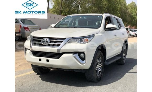 Buy Import Toyota Fortuner White Car in Import - Dubai in Namibia