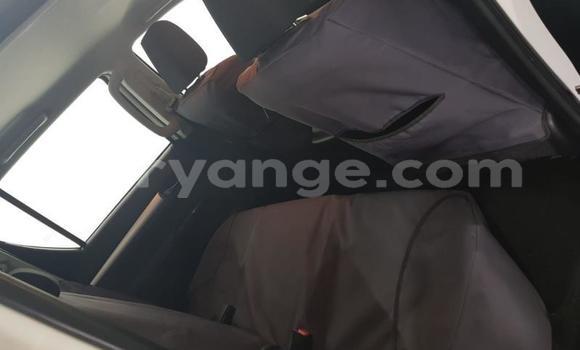 Acheter Occasion Voiture Toyota Hilux Blanc à Gobabis, Omaheke Acheter Occasion Voiture Toyota Hilux Blanc à Gobabis, Omaheke