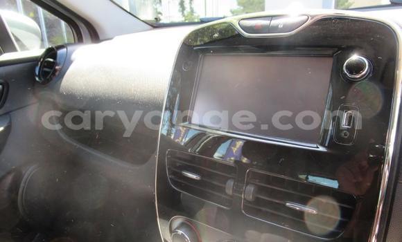 Acheter Occasion Voiture Renault Clio Gris à Windhoek, Namibie Acheter Occasion Voiture Renault Clio Gris à Windhoek, Namibie