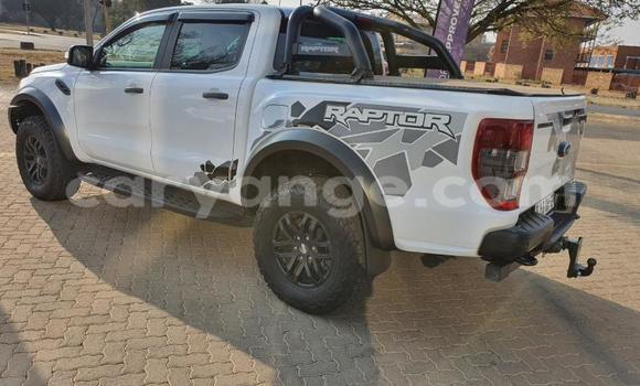 Acheter Occasion Voiture Ford Ranger Blanc à Gobabis, Omaheke Acheter Occasion Voiture Ford Ranger Blanc à Gobabis, Omaheke