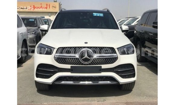 Acheter Import Voiture Mercedes-Benz GLE Blanc à Import - Dubai, Namibie Acheter Import Voiture Mercedes-Benz GLE Blanc à Import - Dubai, Namibie