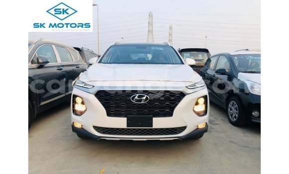 Buy Import Hyundai Santa Fe White Car in Import - Dubai in Namibia