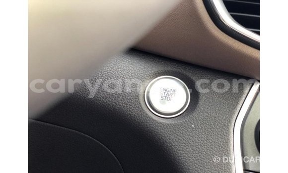 Acheter Import Voiture Hyundai Santa Fe Rouge à Import - Dubai, Namibie Acheter Import Voiture Hyundai Santa Fe Rouge à Import - Dubai, Namibie