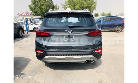 Acheter Import Voiture Hyundai Santa Fe Vert à Import - Dubai, Namibie Acheter Import Voiture Hyundai Santa Fe Vert à Import - Dubai, Namibie