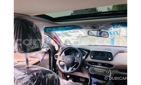 Acheter Import Voiture Hyundai Santa Fe Vert à Import - Dubai, Namibie Acheter Import Voiture Hyundai Santa Fe Vert à Import - Dubai, Namibie