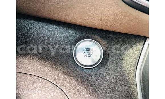 Acheter Import Voiture Hyundai Santa Fe Vert à Import - Dubai, Namibie Acheter Import Voiture Hyundai Santa Fe Vert à Import - Dubai, Namibie